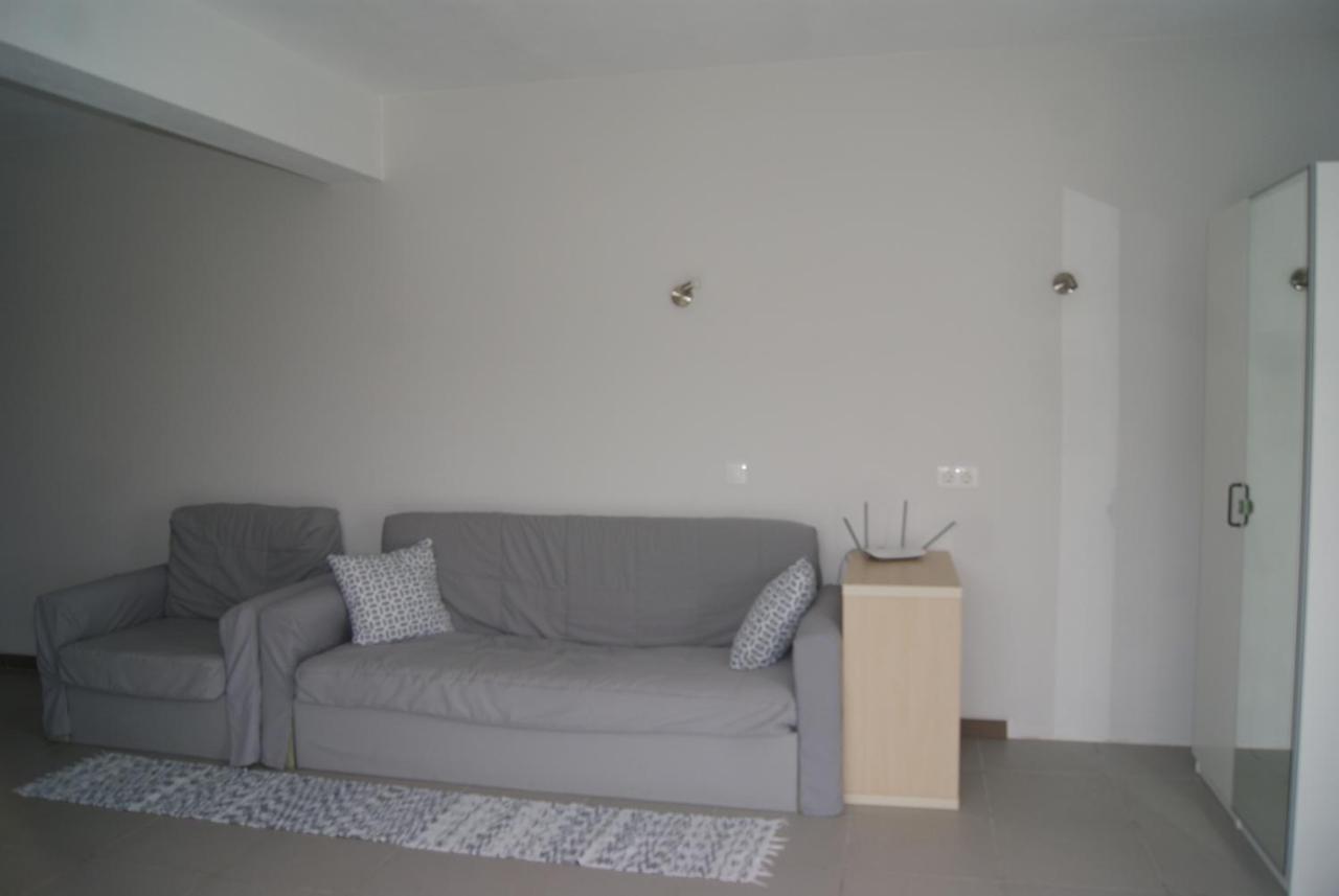 Apartamentos Praia Do Almoxarife Horta  Luaran gambar