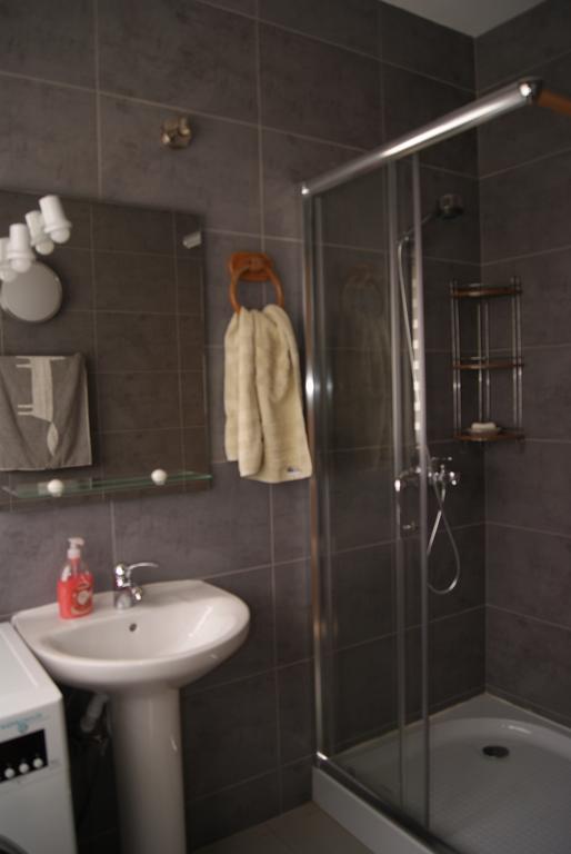 Apartamentos Praia Do Almoxarife Horta  Luaran gambar