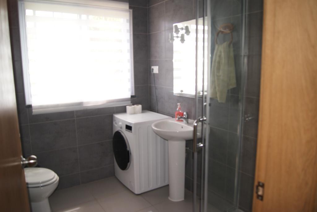 Apartamentos Praia Do Almoxarife Horta  Luaran gambar